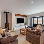 3 Bed In York Oc-93897 Ferienhaus *