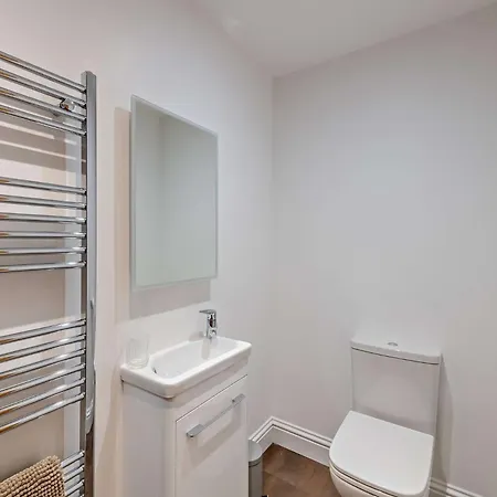 3 Bed In 93897 Semesterbostad Tollerton (Yorkshire)