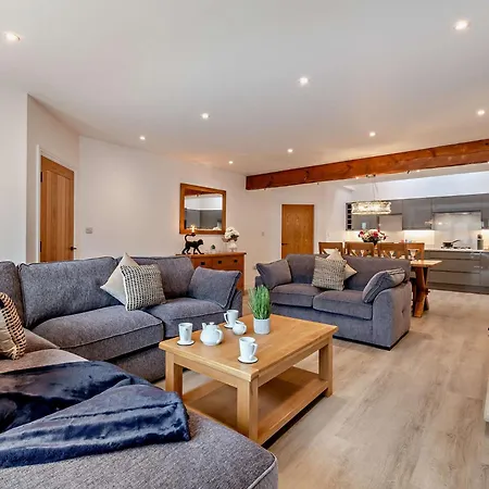 3 Bed In York Oc-93897