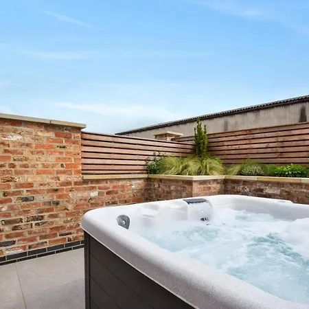 3 Bed In York Oc-93897 Holiday home *