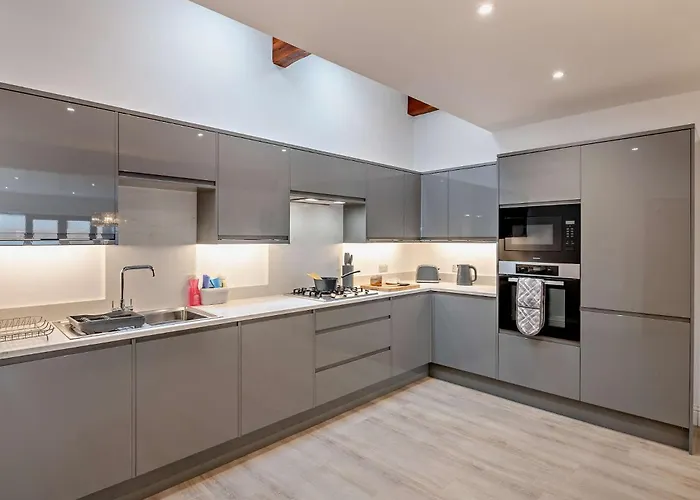 3 Bed In York Oc-93897 * Tollerton (Yorkshire)